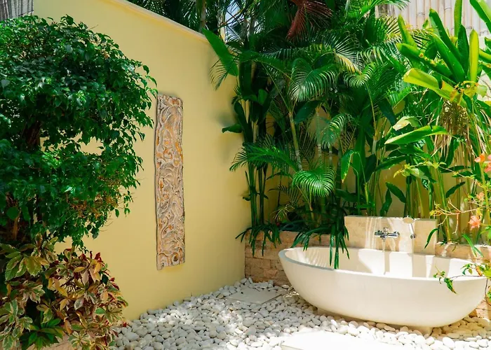 Villa Dayak Seminyak (Bali)